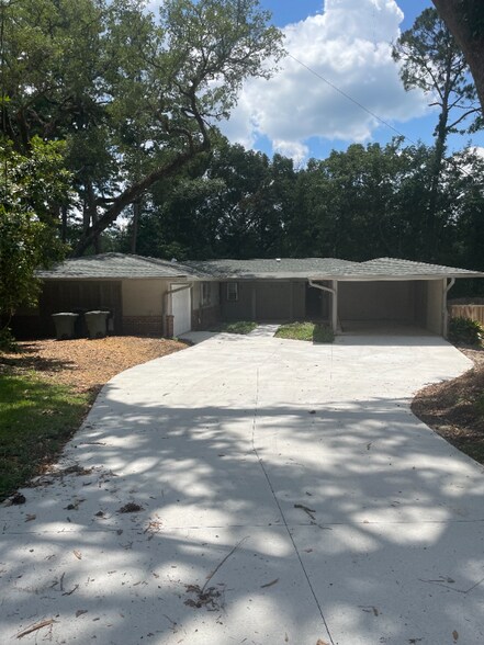 Primary Photo - 263 S Villas Ct