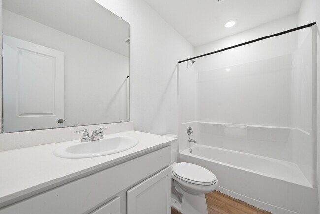 Building Photo - 7335 Greenbriar Cayon Ln