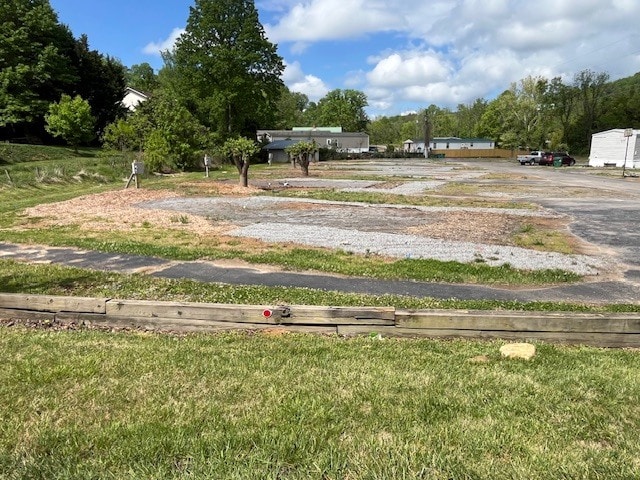 Building Photo - 103 Old Jims Branch Rd