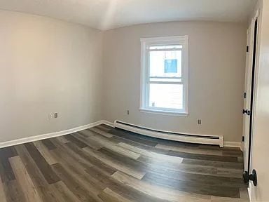 Building Photo - Sun-Filled 2-Bedroom in the Heart of Deering Center - Walk Everywhere