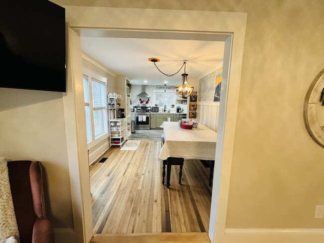 Building Photo - 59 Bleckley Dr