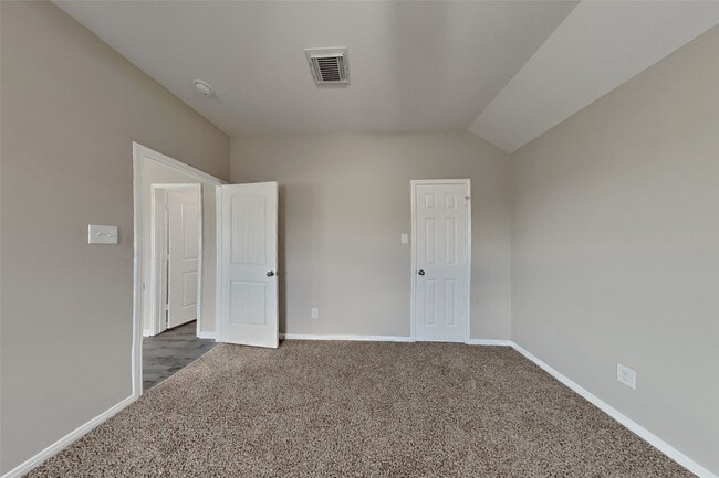 Building Photo - 3218 Clayton Terrace Dr