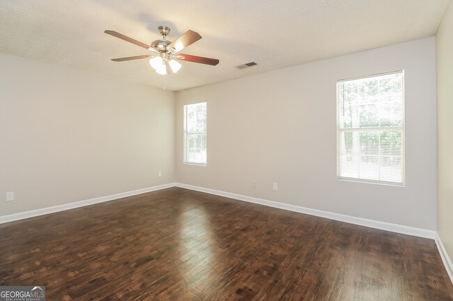 Building Photo - 507 Heritage Ridge Dr