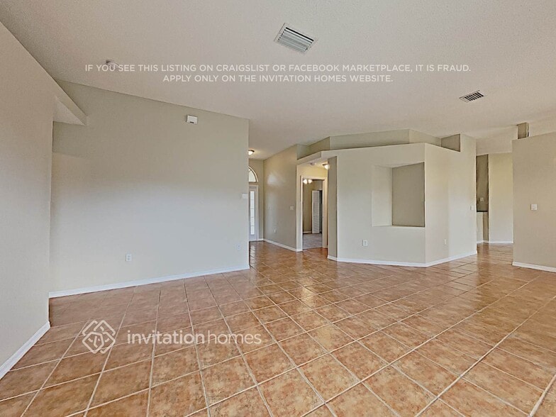 Building Photo - 10698 SW 20th Ct