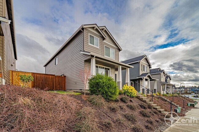 Building Photo - 2018 S Taverner Dr