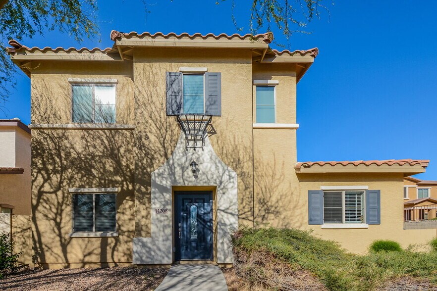 Primary Photo - 14208 W Country Gables Dr