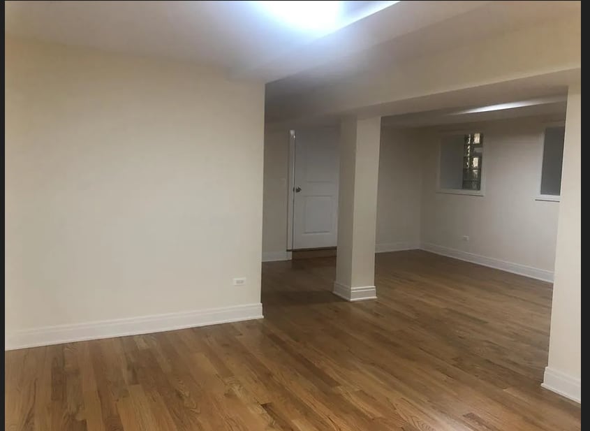 Building Photo - 2505 N Hamlin Ave