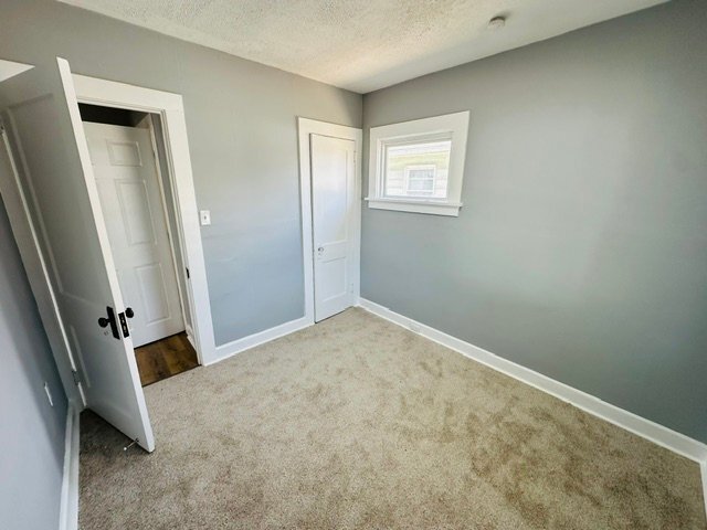 Building Photo - 13825 Thornhope Rd