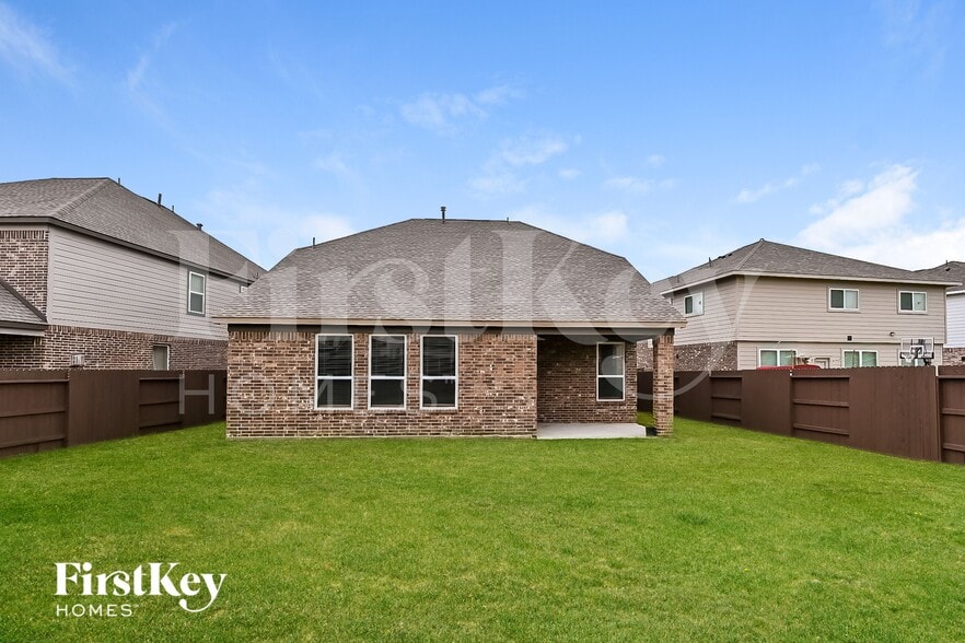 Building Photo - 15319 Kinord Run Dr