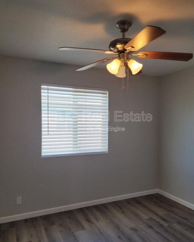 Building Photo - 17019 E Calle Del Oro