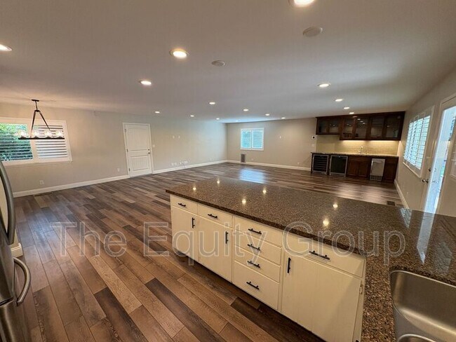 Building Photo - 445 N O'Farrell Ct