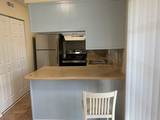 Building Photo - 5604 Falls of Neuse Rd