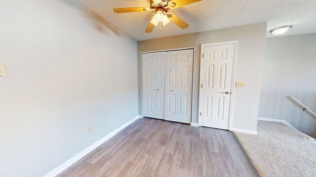 Building Photo - 5441 Cedar Springs