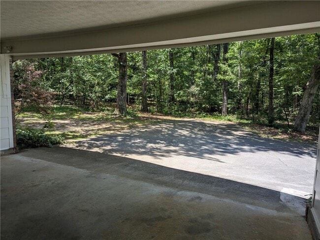 Building Photo - 4344 Old Suwanee Rd