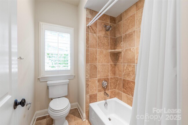 Building Photo - 6723 Conservatory Ln