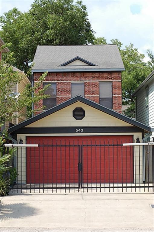 Primary Photo - 543 W 16th St
