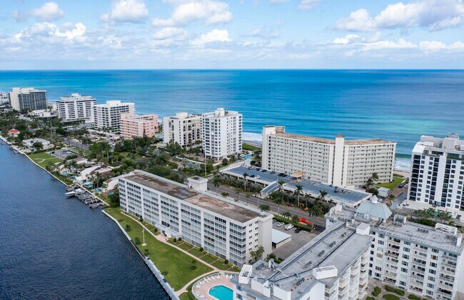 Building Photo - 3100 S Ocean Blvd