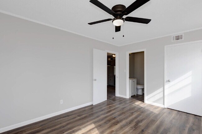 Building Photo - Newly Renovated 4BR/1.5BA Home with Large Yard + Storage Shed | Flexible Kitchen Island