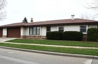 Building Photo - 6809 60th Ave