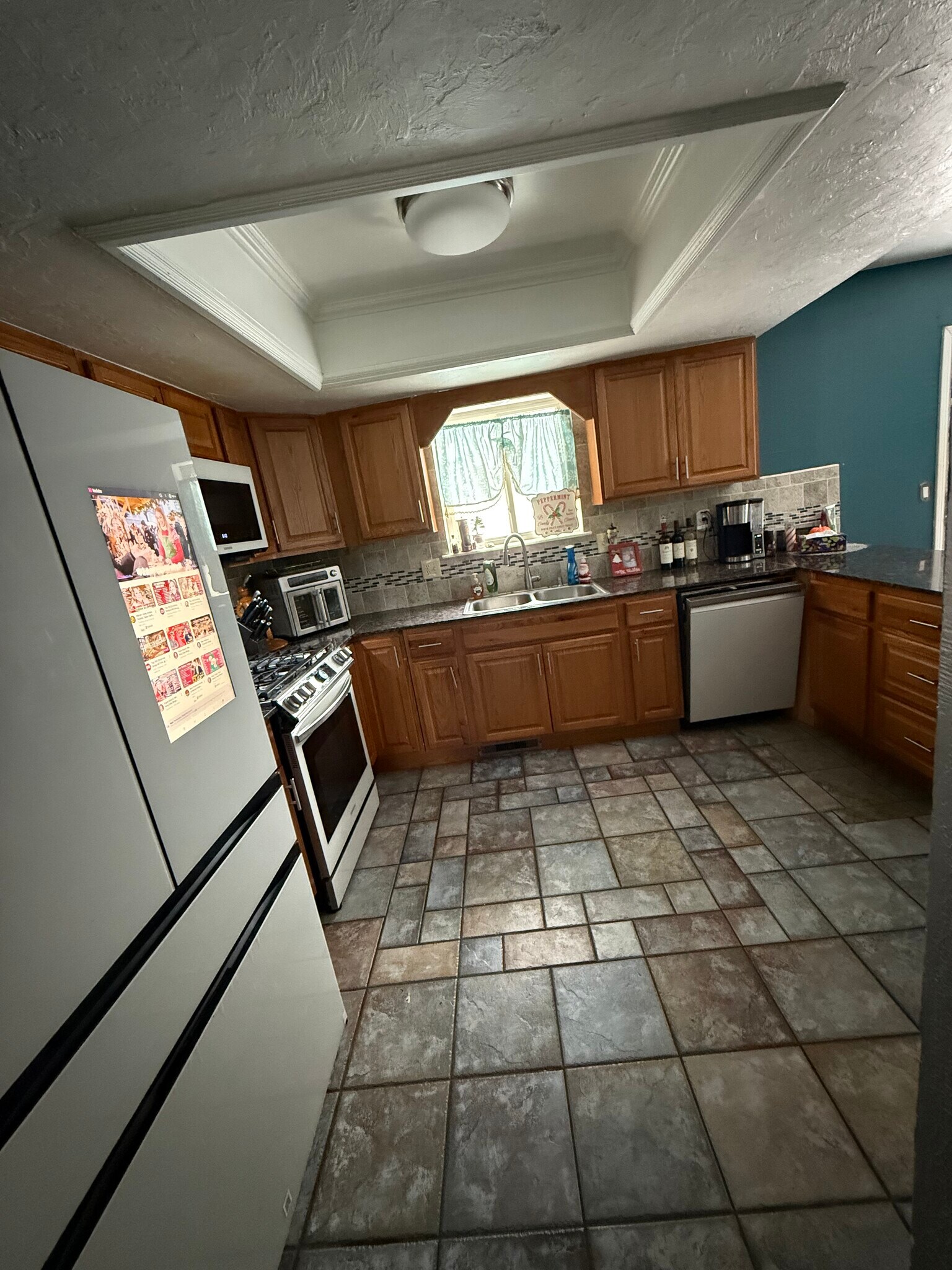 Building Photo - 6705 Bayberry Dr