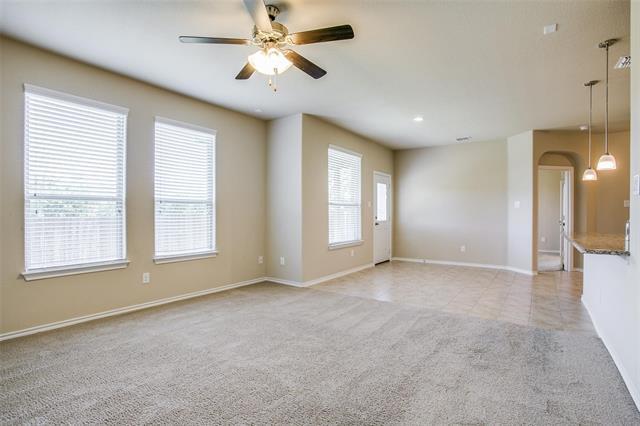Building Photo - 453 Spring Dr