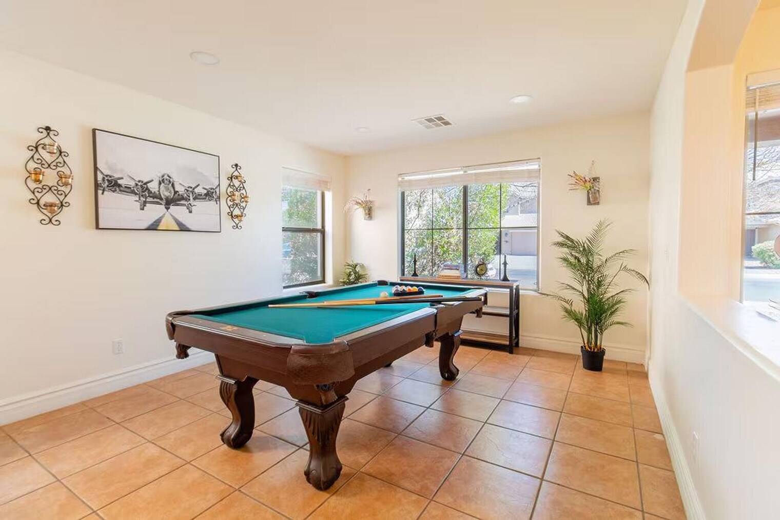 Building Photo - 1859 N Desert Willow St