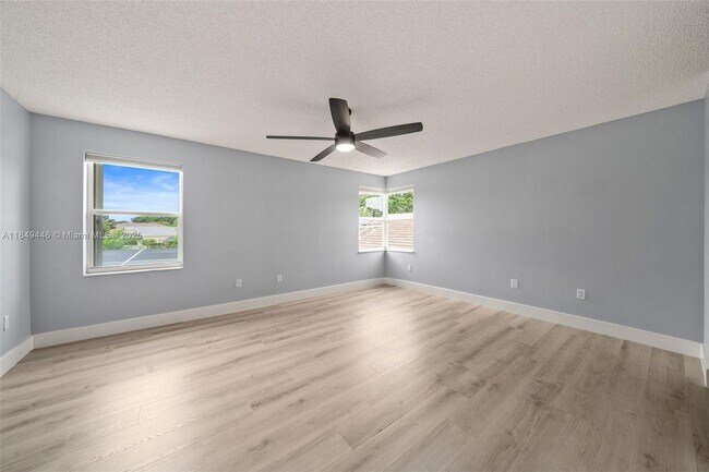 Building Photo - 7835 Rockport Cir