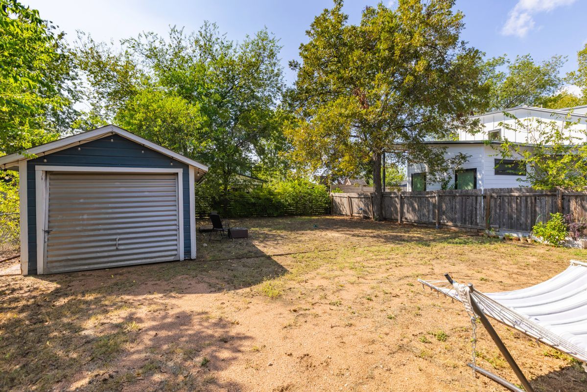 Building Photo - 1311 Madison Ave