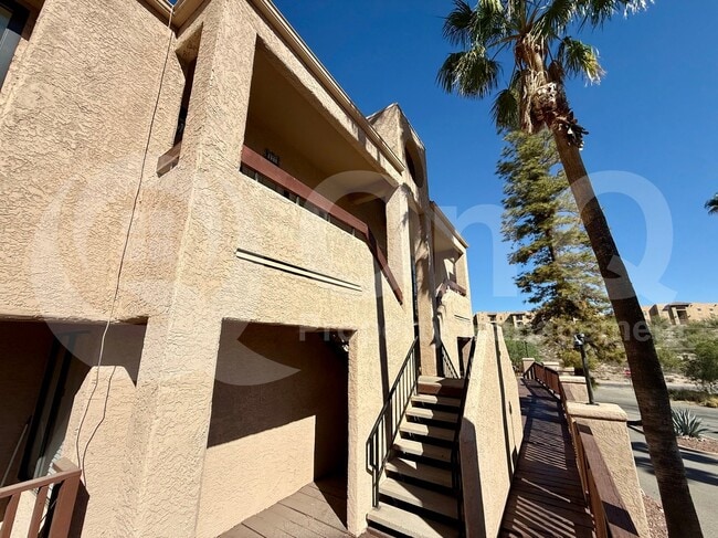 Building Photo - 2601 W Broadway Blvd