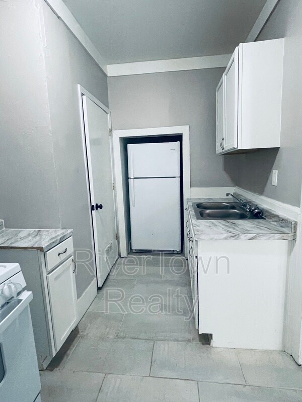 Building Photo - 3635 Carnes Ave