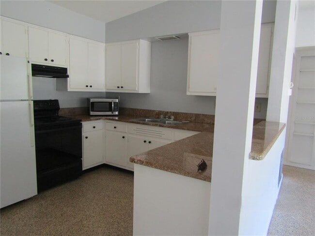 Building Photo - 603 Roberts Bay Dr