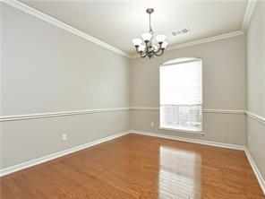 Building Photo - 2737 Plantation Dr