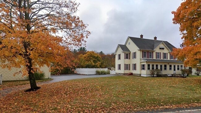 Primary Photo - 136 Ferry St