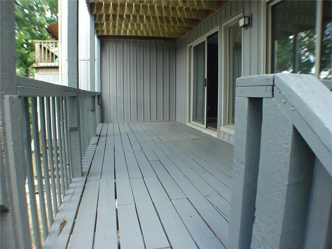 Building Photo - 9 Connie Ln