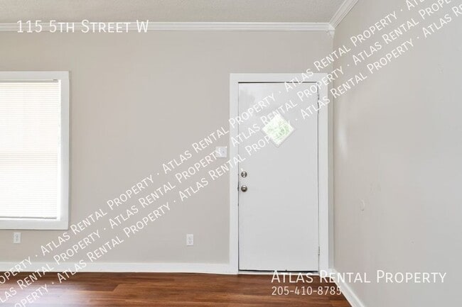 Building Photo - 115 5th St W