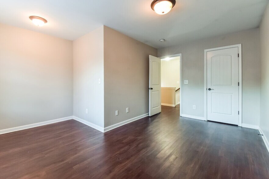 Building Photo - 116 Bethany Manor Dr