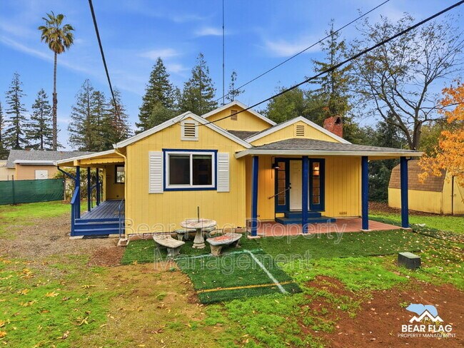 Building Photo - 3351 Albany Way