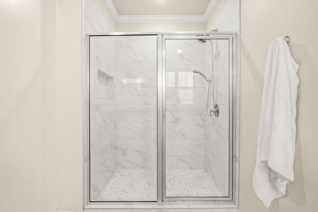 Building Photo - Stunning Sherwood Home in Quiet Cul-de-Sac | Modern Upgrades & Spacious Layout