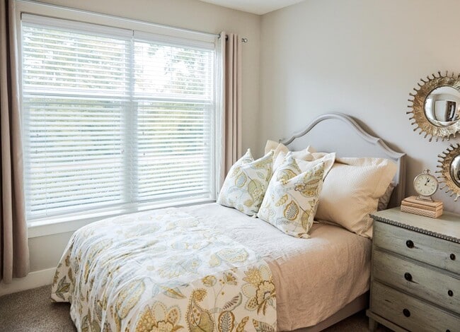 Building Photo - 650 Enterprise Blvd