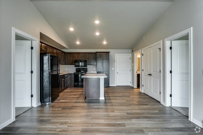 Building Photo - Fox Crossing Creek Apartments