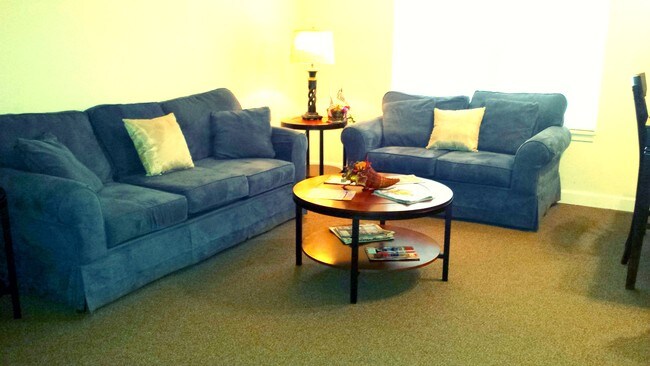 Living Room - Oak Tree Village