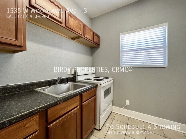 Building Photo - 1535 W Woodlawn Ave