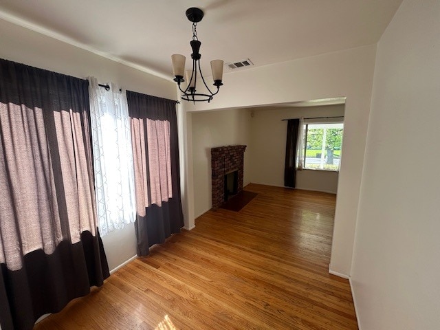Dining room - 11235 Lynrose St
