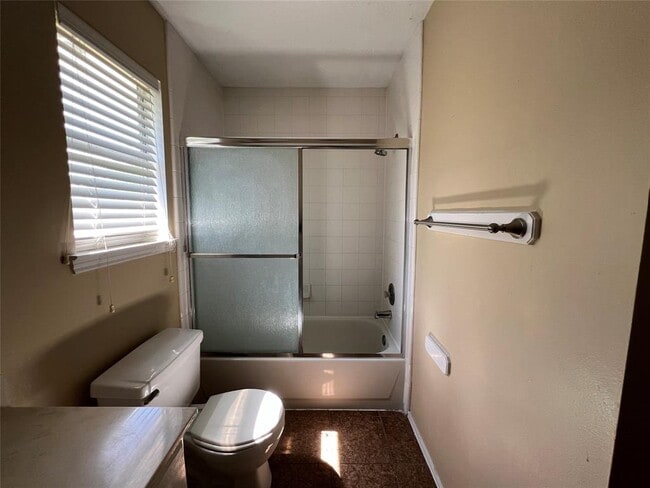 Building Photo - 8411 Tamayo Dr