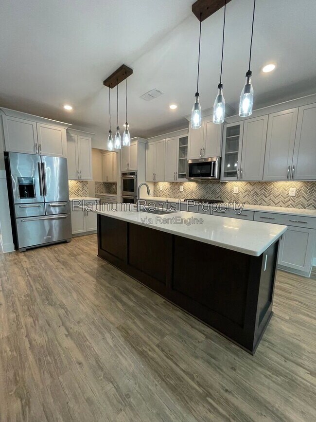 Building Photo - 3215 Summerpoint Crossing