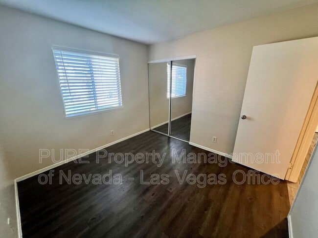 Building Photo - 5614 Reuben St