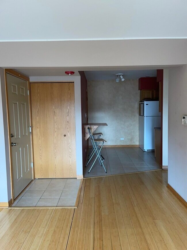 Building Photo - 10544 Brooks Ln