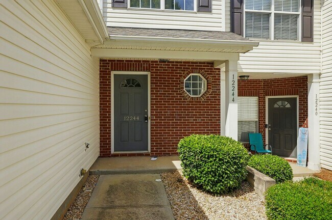 Building Photo - 12244 Stratfield Pl Cir