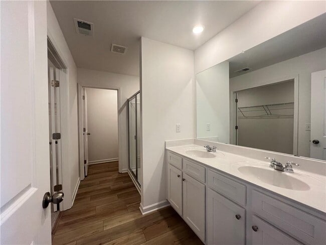 Building Photo - 273 Blue Dragon Dr