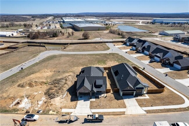 Building Photo - 7627 Woodbine Ln